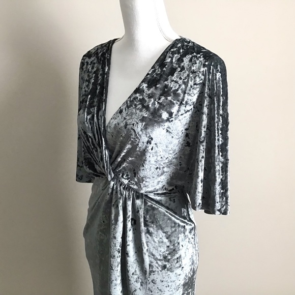 Velvet Crossover Dress ASO Alexis Rose in Schitt’s Creek - Picture 9 of 16